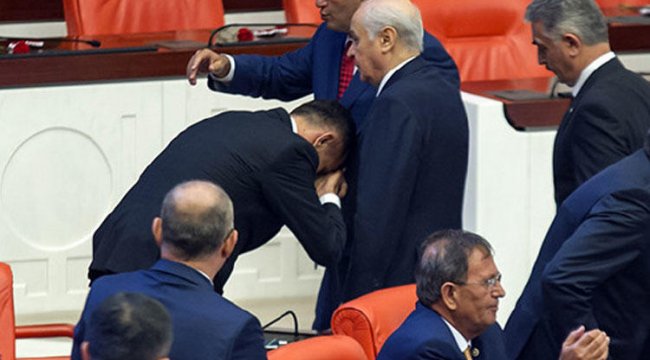 Bahçeli davet etmişti... İYİ Partili Hayati Arkaz MHP'ye geçti