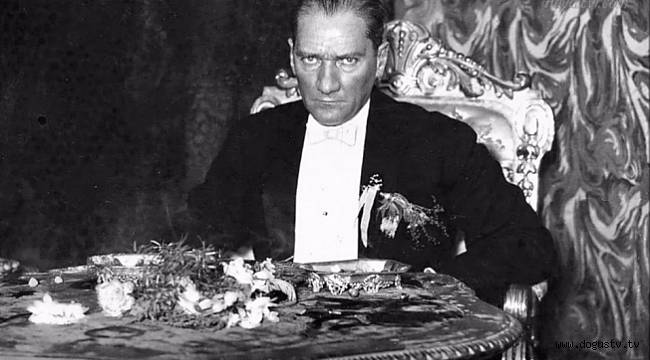 Atatürk'e 'din' üzerinden saldırdılar!