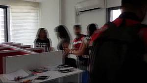 1 milyonluk vurgun yapan suç şebekesi çökertildi...