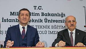 Bakan Selçuk imzaladı, bu lisede artık akademisyenler eğitim verecek