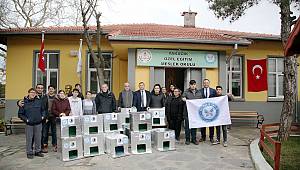 KARTAL BELEDİYESİ’NDEN MİNİK DOSTLARIMIZA KEDİ EVLERİ!