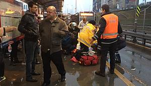 Son dakika: İstanbul’da metrobüsün çarptığı yolcu hayatını kaybetti!