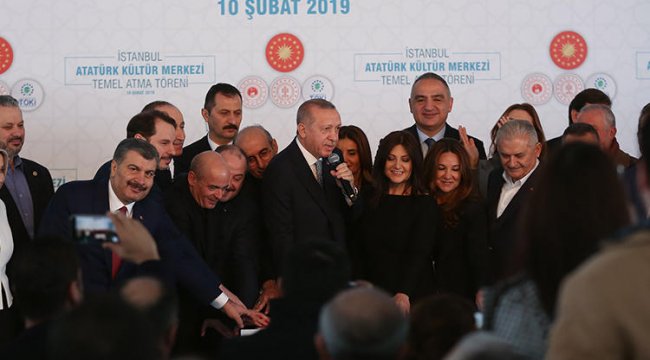 Cumhurbaşkanı Erdoğan Taksim Camisi inşaatında incelemelerde bulundu