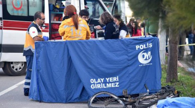 ''Pes artık'' dedirten kaza! Otomobille çarpıp 30 metre sürükledi dönüp baktıktan sonra...