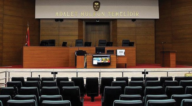Uşak'ta FETÖ sanıklarına hapis cezası