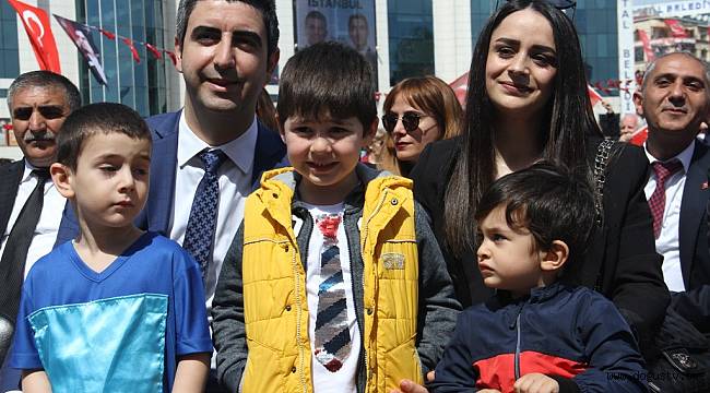23 NİSAN COŞKUSU TÜM KARTAL’I SARDI