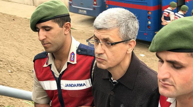 Konsey üyesi amiral, Akıncı'ya 'uçuş' için gitmiş