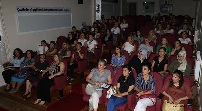 KREŞ ÖĞRETMENLERİNE “MONTESSORİ EĞİTİM SİSTEMİ” SEMİNERİ