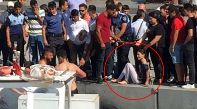 Kadıköy’de denize düşen kadınlar kurtarıldı