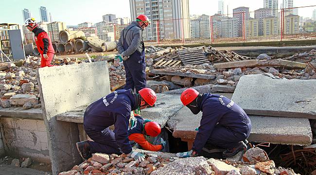Ataşehir Belediyesi Acı'nın 20. Yılını Unutmadı