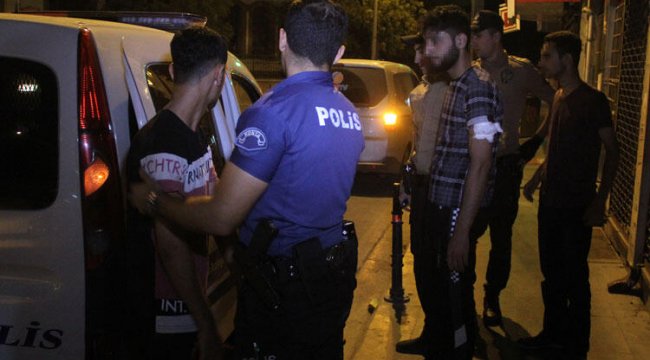 Suriyeli iki grup arasında bıçaklı kavga: 1'i ağır 3 yaralı