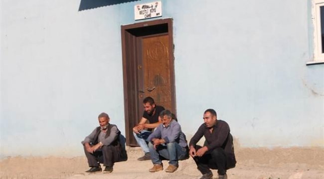 3 yıldır bekliyorlar... İmam olmayan köyde cuma namazı kılınamıyor