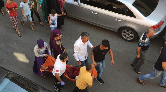 Halay sırasında düğün karıştı! Yaralılar var...