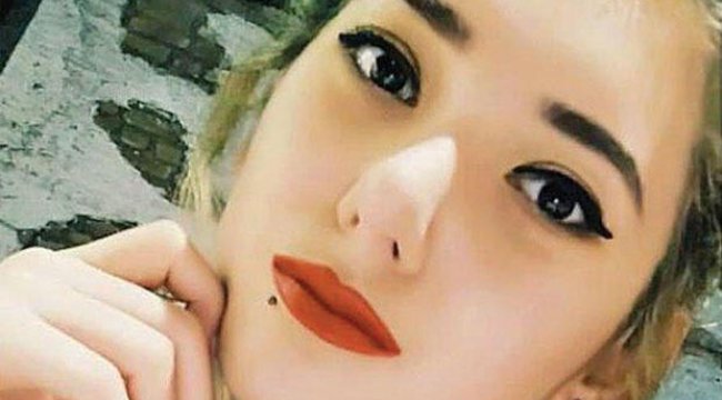 Bilirkişi: Atılmadan yarı çıplaktı