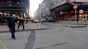 Hapisten Çıkar Çıkmaz Eniştesini Öldürüp, Cesedin Başında Bekledi!