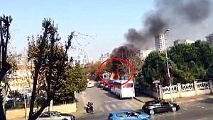 Kadıköy'de lüks araba bir anda bomba gibi patladı!