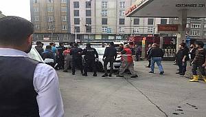 Oto Yıkamacı'da 15 Lira için Kavga Ettiler!