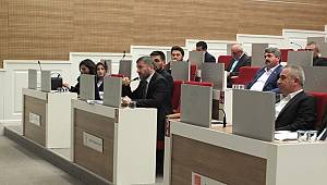 Ataşehir Belediye Meclisinde Gerginlik!