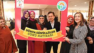 Tuzla'da Dünya Gönüllüler Günü İçin Etkinlik Düzenlendi