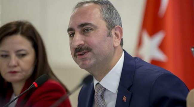 Adalet Bakanı Gül'den Berfin Özek açıklaması