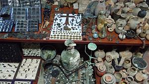 Aparta baskın yapan polisler gözlerine inanamadı