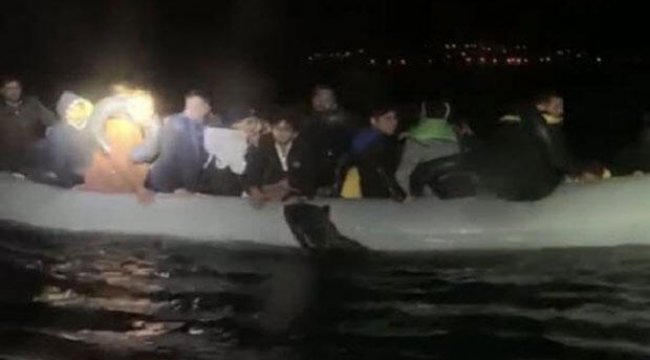 Dikili'de kaçak göçmenlerin botu ile Sahil Güvenlik botu çarpıştı: 3 ölü, 2 kayıp
