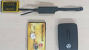 Ehliyet sınavında akıl almaz düzenek!