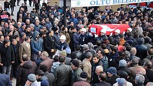 Futbol oynarken kalp krizi geçiren polis memuru son yolculuğuna uğurlandı