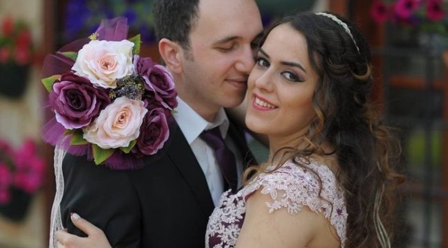 Antalya'da korkunç kaza! Yeni evli çifti trafik kazası ayırdı