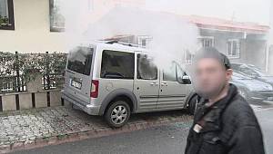 Babasının otomobilini yaktı böyle poz verdi: Beni çek beni…