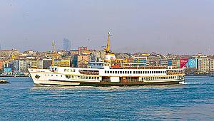 Barış Manço Vapuru Boğaz'a dönüyor