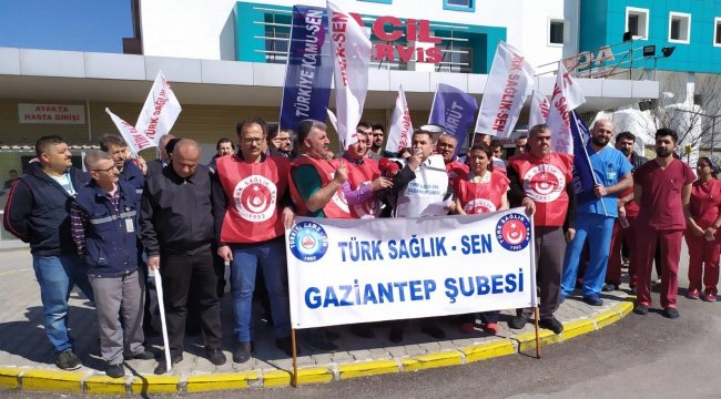 Erkek hemşireye görevi başında darp
