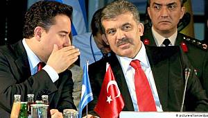 Gül’ün Babacan desteğinin zamanlama ve anlamı