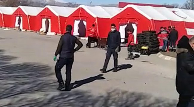 Gürbulak Gümrük Kapısı'nda koronavirüse karşı sahra hastanesi kuruluyor