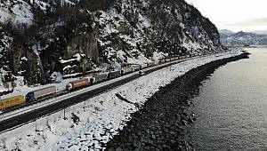 Gürcistan yolunda kilometrelerce TIR kuyruğu