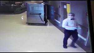 Hasta odalarından hırsızlık yaptı