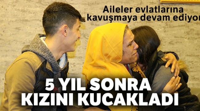 HDP önünde eylem başlattı, 5 yıl sonra kızını kucakladı