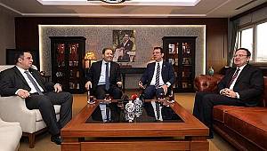 İBB Başkanı Ekrem İmamoğlu, Maltepe Belediyesi’ni ziyaret etti.