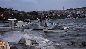 İstanbul Valiliği'nden fırtına uyarısı