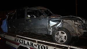 Kaldırıma çarpan otomobil, sahile uçtu: 2 ölü, 2 yaralı