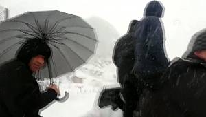 Karadeniz'de kar yağışı etkili oluyor