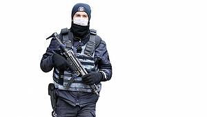 Maskeli virüs nöbeti