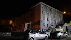 Mersin'de istinat duvarı yurdun üzerine devrildi! Olay sonrası ekipler harekete geçti