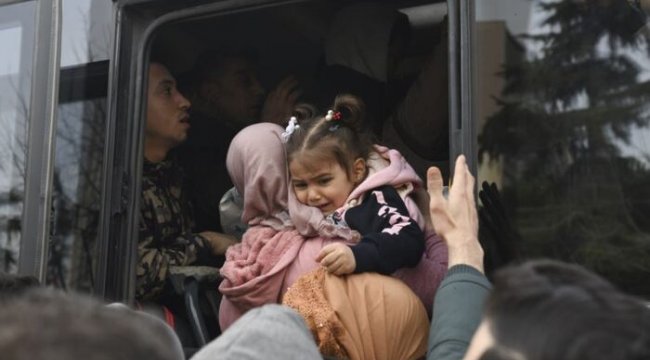 Mülteci Örgütlerinden Kontrolsüz Geçiş Uyarısı