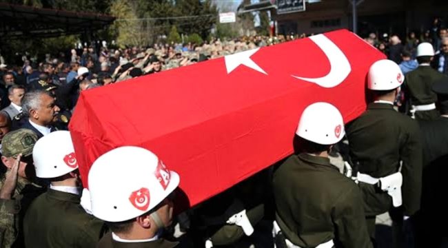 Sınırdan bir acı haber daha geldi! 1 askerimiz şehit düştü
