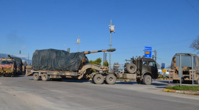 Suriye sınırına obüs ve tank sevkiyatı