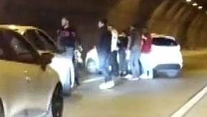 Trafiği birbirine katmışlardı... Ve o magandalar yakalandı!