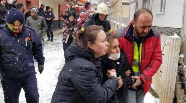 4 katı binada yangın çıktı: 7 yaralı