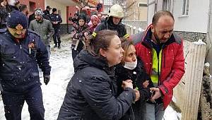 4 katı binada yangın çıktı: 7 yaralı