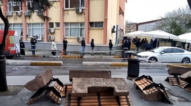 Bakırköy'de koronavirüs testi kuyruğu bugün daha da uzadı